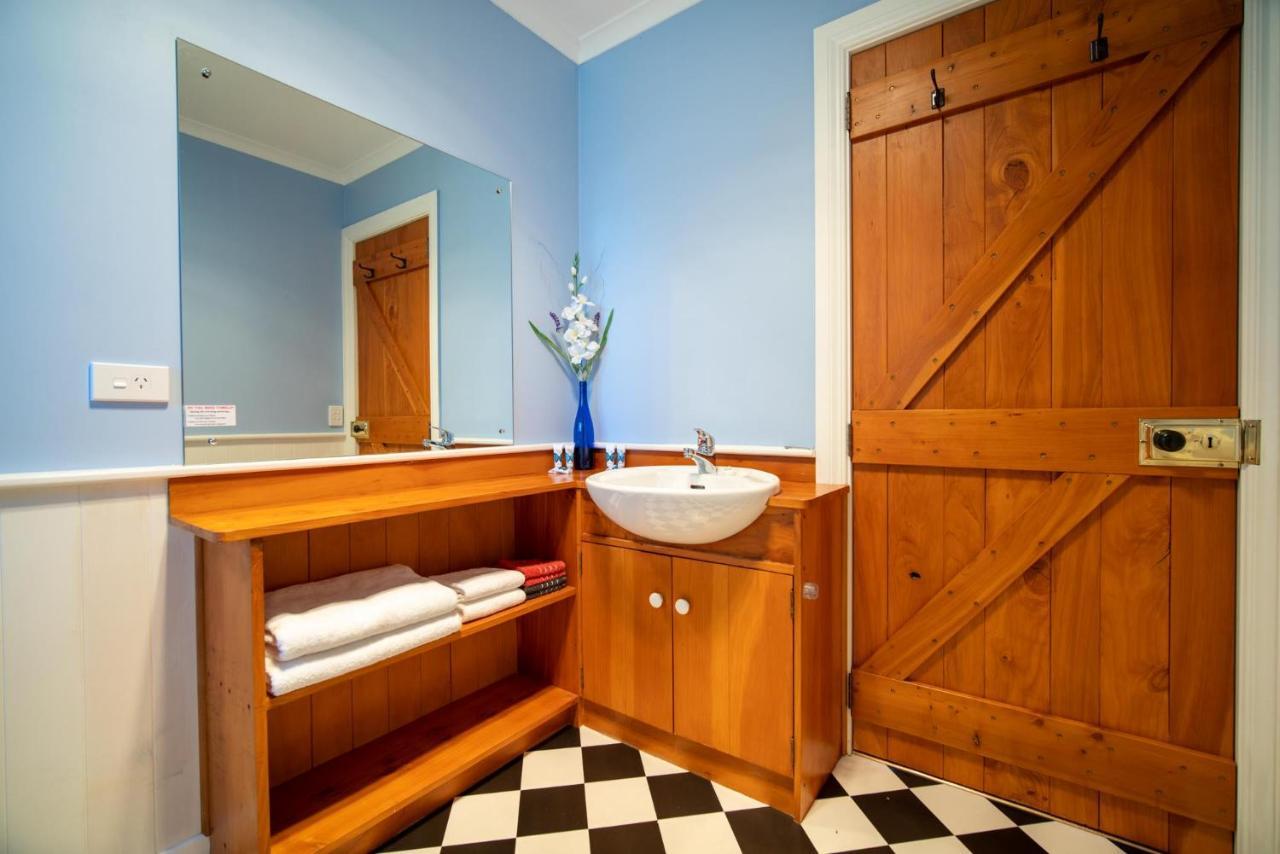 Blue Thistle Cottages تي أناو المظهر الخارجي الصورة