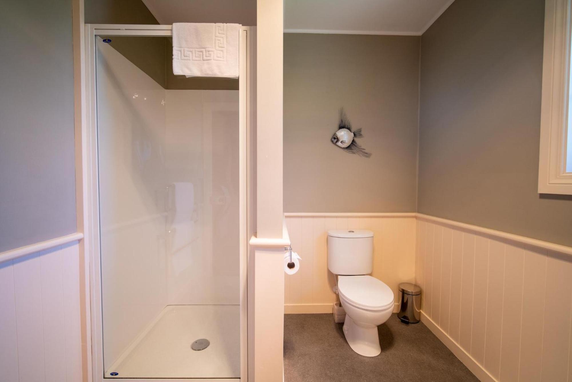 Blue Thistle Cottages تي أناو الغرفة الصورة