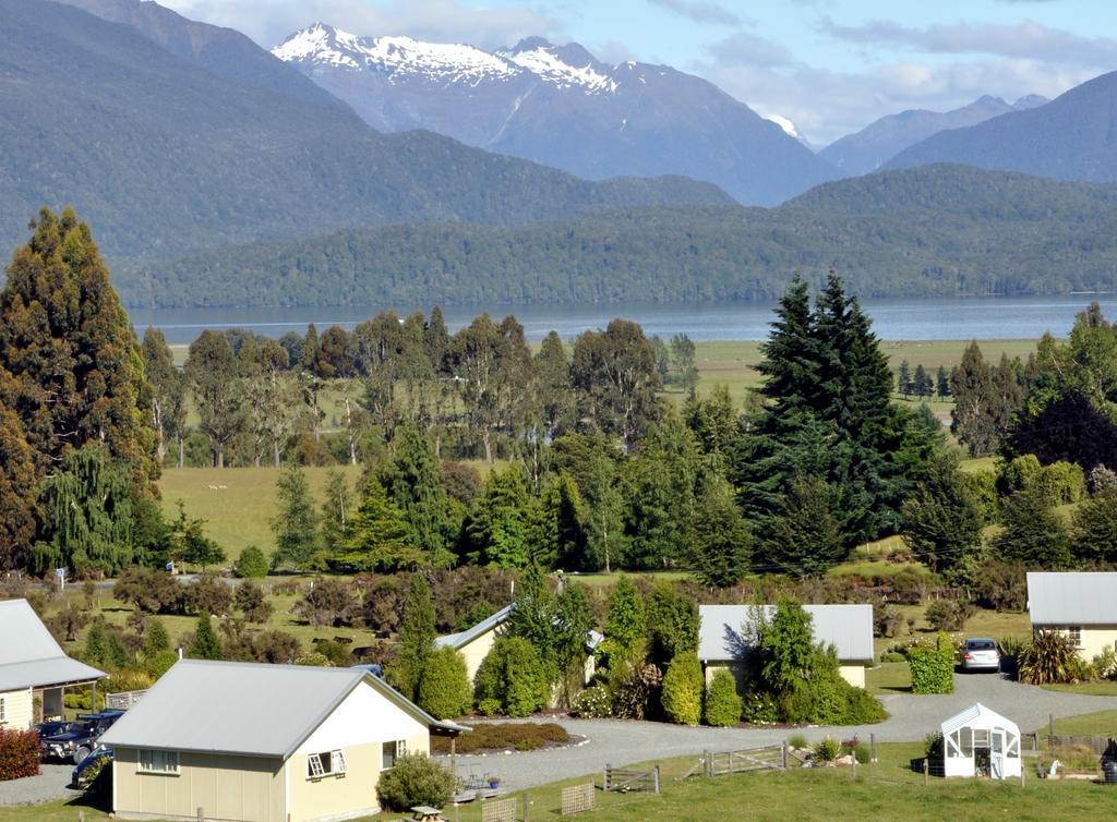 Blue Thistle Cottages تي أناو الغرفة الصورة